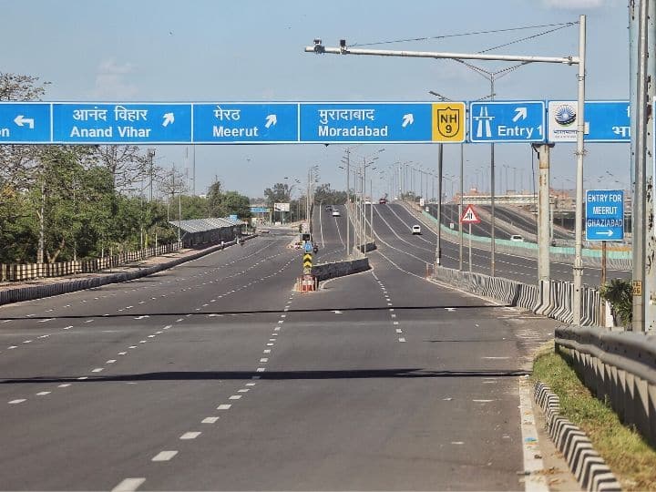 लॉकडाउन जरूरी, लेकिन फंसे गरीब लोगों को सकुशल उनके घर पहुंचाया जाए