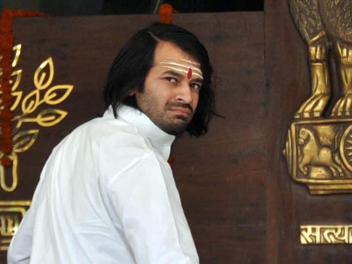 बिहार चुनाव: क्या पत्नी ऐश्वर्या के डर से सीट बदलने की तैयारी में तेज प्रताप यादव, जानें- पूरी हकीकत