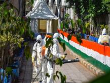 निजामुद्दीन बस्ती में जांच के लिए आज फिर पहुंचेगी मेडिकल टीम, केजरीवाल बोले- जमात में शामिल 301 लोग संक्रमित