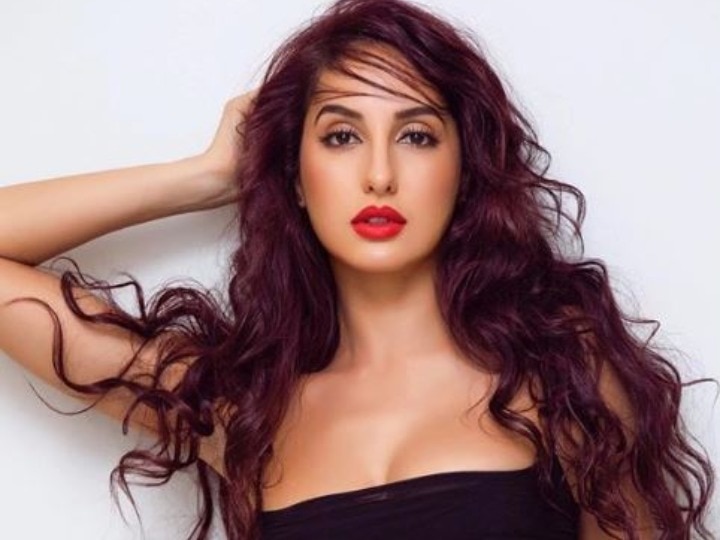 Nora Fatehi ने Akshay Kumar- Shilpa Shetty के गाने पर किया धांसू स्टंट, हाई हिल्स में किए जमकर डांस मूव्स