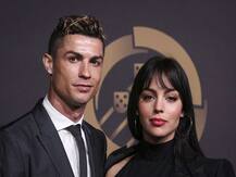 विराट कोहली के बाद अब क्रिस्टियानो रोनाल्डो ने अपनी गर्लफ्रेंड से कटवाए बाल