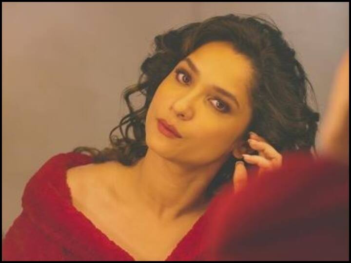 फ़ैन ने उठाया अंकिता लोखंडे के पहनावे पर सवाल, कहा 'आपने जो पजामा पहना है उस पर ऊं लिखा है' Actress Ankita Lokhande trolled for wearing this Pyjama on social media फ़ैन ने उठाया अंकिता लोखंडे के पहनावे पर सवाल, कहा 'आपने जो पजामा पहना है उस पर ऊं लिखा है'