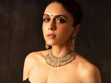 फिल्म प्रोड्यूसर करीम मोरानी की बेटी एक्टर जोया मोरानी भी कोरोना पॉजिटिव, छोटी बेटी पहले ही हो चुकी हैं संक्रमित