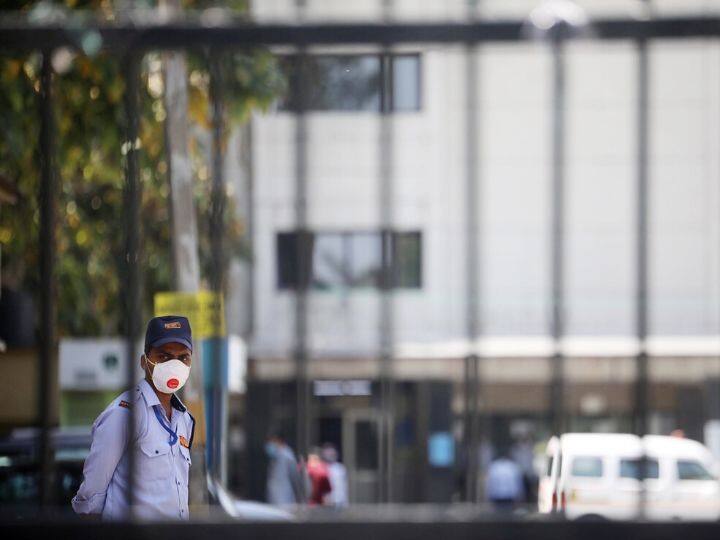 9 मिनट की दीवाली के बाद ख़राब हुई दिल्ली-NCR की Air Quality, अति-उत्साह में चलाए पटाखों का दिखा असर After 9 minutes of Diwali, the air of Delhi-NCR deteriorated, the effect of firecrackers fired in extreme enthusiasm ANN 9 मिनट की दीवाली के बाद ख़राब हुई दिल्ली-NCR की Air Quality, अति-उत्साह में चलाए पटाखों का दिखा असर