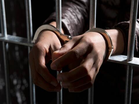 यूपी: नोएडा में पकड़ा गया बावरिया गिरोह का कुख्यात बदमाश, लूट के बाद महिलाओं से करता था रेप यूपी: नोएडा में पकड़ा गया बावरिया गिरोह का कुख्यात बदमाश, लूट के बाद महिलाओं से करता था रेप