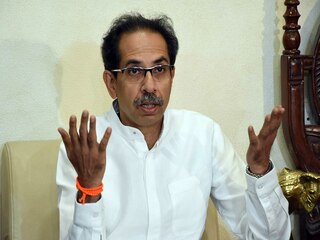 हड़ताल की चेतावनी के बाद महाराष्ट्र सरकार ने बिजली कर्मचारियों के लिए की बोनस का एलान किया