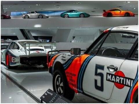 लॉकडाउन के बीच Porsche की पहल, फैंस को करवाएगी अपने म्यूजियम का ऑनलाइन सफर लॉकडाउन के बीच Porsche की पहल, फैंस को करवाएगी अपने म्यूजियम का ऑनलाइन सफर