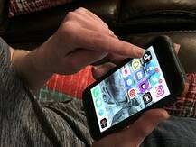 सेना ने फेसबुक-इंस्टाग्राम समेत 89 एप्स पर जवानों के लिए लगाया बैन, हनीट्रैप और जासूसी में फंसना बड़ा कारण