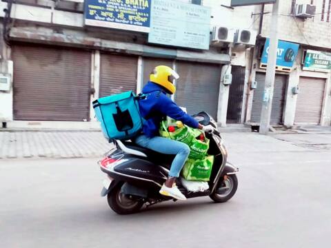 COVID-19: पंजाब सरकार ने 30 अप्रैल तक कर्फ्यू बढ़ाने का आदेश वापस लिया