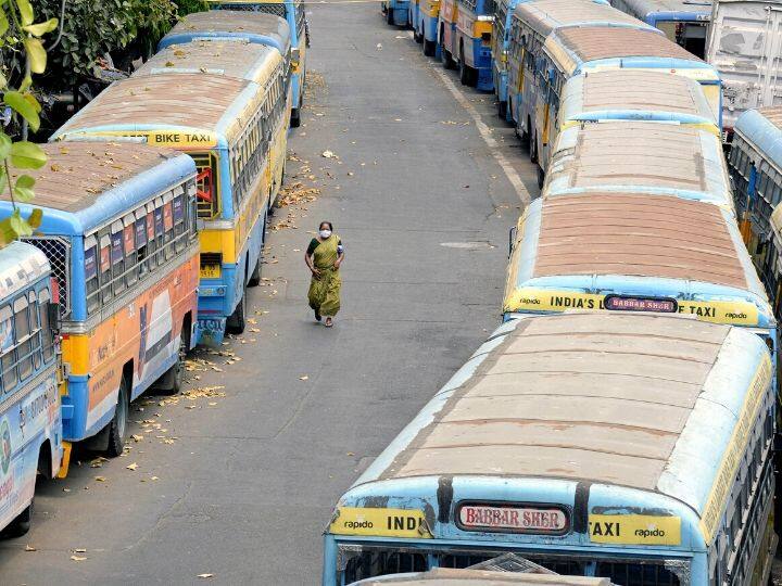 बंगाल: कोलकाता समेत चार जिले रेड जोन में, 287 इलाकों को कंटेनमेंट जोन बनाया गया Coronavirus: four districts of West Bengal declared red zone बंगाल: कोलकाता समेत चार जिले रेड जोन में, 287 इलाकों को कंटेनमेंट जोन बनाया गया