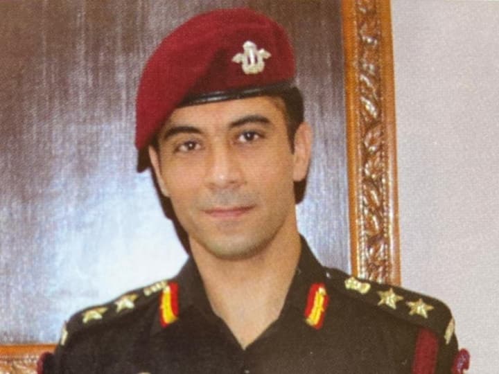 Shaurya Chakra awardee Para SF commanding officer Colonel Navjot Singh Bal died due to cancer ANN पैरा-एसएफ के कमांडिंग अफसर कर्नल नवजोत सिंह बल की कैंसर से मौत, कश्मीर में ऑपरेशन के लिए मिला था शौर्य चक्र