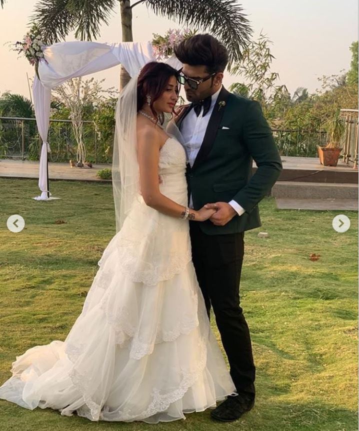 Photo: Mahira Sharma and Paras Chhabra's wedding card goes viral, Mahira's mother made a big disclosure about the wedding