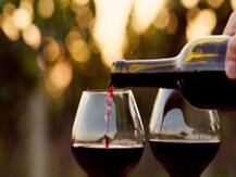 बजट का अर्थशास्त्रः ख़ज़ाने के सेहत के लिए है वरदान शराब, सरकारें रहती हैं इस पर मेहरबान