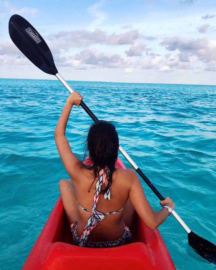 शजा को पार्टी और वैकेशन का काफी शौक है जो कि उनके इंस्टाग्राम हैंडल से साफ झलक रहा है. (Photo Credit: @shazamorani Instagram)