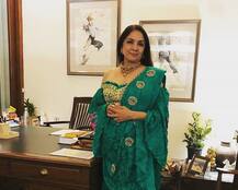 60 साल की उम्र में 30 साल की एक्ट्रेसेस को मात दे रहीं हैं नीना गुप्ता, यहां देखें ग्लैमरस अवतार