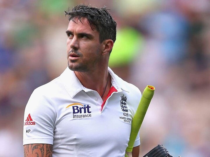 Had a huge effect, Pietersen should not have played for England again: Michael Vaughan केविन पीटरसन को दोबारा इंग्लैंड की टीम के लिए नहीं खेलना चाहिए था: पूर्व कप्तान माइकल वॉन