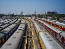 RRB WCR Apprentice 2021: पश्चिम मध्य रेलवे में ट्रेड अपरेंटिस की 565 रिक्तियां, 27 फरवरी तक करें आवेदन