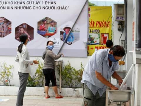 राइस ATM, कोरोना महामारी के बीच वियतनाम में ऐसे मिल रहा है लोगों को अनाज राइस ATM, कोरोना महामारी के बीच वियतनाम में ऐसे मिल रहा है लोगों को अनाज