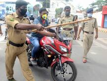 सच्चाई का सेंसेक्स: RSS कार्यकर्ताओं की तरफ से पुलिस की मदद करने के दावे का सच क्या है?