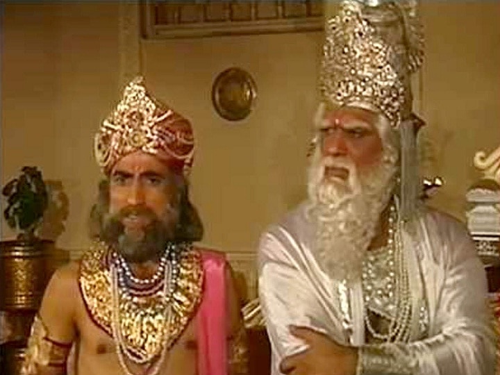 Mukesh Khanna wanted to play this role not of Bhishma Pitamah in Mahabharata 'महाभारत' में मुकेश खन्ना 'भीष्म पितामह' का नहीं, ये रोल निभाना चाहते थे, जानिए ये दिलचस्प किस्सा