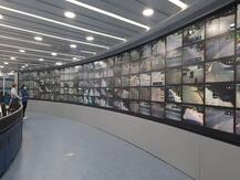 लॉकडाउन को लेकर गुरुग्राम प्रशासन सख्त- एक साथ 100 कैमरों की देखी जा रही है लाइव फुटेज