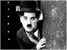 Birth Anniversary: हंसाते-हंसाते लोगों को रुलाने वाले 'जादूगर' चार्ली चैपलिन का शव हो गया था चोरी