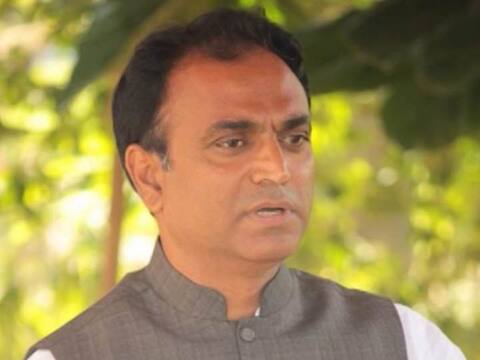 ब्रॉडकास्ट एडिटर्स एसोसिएशन (BEA) ने ABP माझा के पत्रकार की गिरफ्तारी की निंदा की ब्रॉडकास्ट एडिटर्स एसोसिएशन (BEA) ने ABP माझा के पत्रकार की गिरफ्तारी की निंदा की