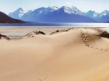 वैज्ञानिक भी नहीं सुलझा सके बर्फीले इलाके के बीच बने इस रहस्यमयी रेगिस्तान की गुत्थी