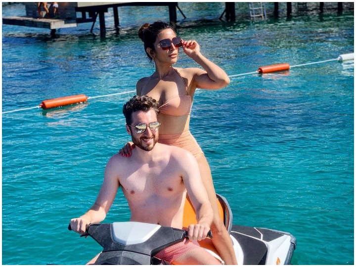 VIDEOS: Shama Sikander is enjoying a lockdown at home with boyfriend, watch videos Shama Sikander enjoying lockdown with boyfriend watch videos