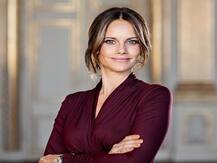 कोरोना खौफ के बीच स्वास्थ्यकर्मियों की मदद करने पहुंची इस देश की राजकुमारी, देखें