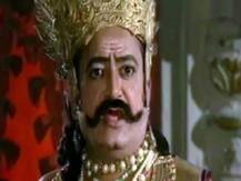 जानिए, 'रामायण' में 'रावण' का किरदार निभाने वाले अरविंद त्र‍िवेदी, रोज किससे मांगते थे माफी