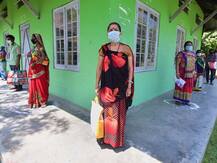 लॉकडाउन में फंसे मज़दूरों के लिए राहत की ख़बर, बिहार-यूपी समेत पांच और राज्य भी 'वन नेशन वन राशन कार्ड' से जुड़े