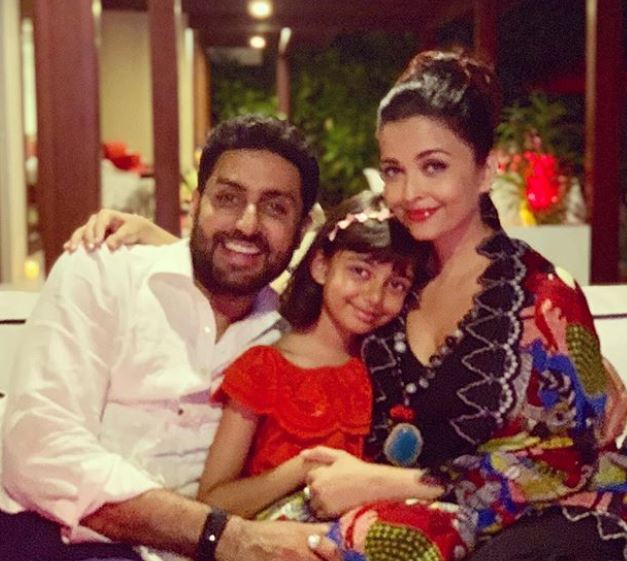 Wedding Anniversary: पहली ही नजर में ऐश्वर्या राय को दिल दे बैठे थे अभिषेक, 10 साल बाद रचाई थी शादी