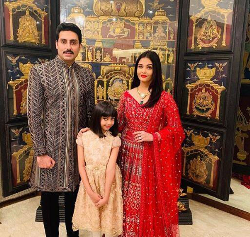 ऐश्वर्या राय बच्चन और अभिषेक बच्चन आज अपनी शादी की 13वीं सालगिरह मना रहे हैं. दोनों ने साल 2007 में 20 अप्रैल को एक दूजे के साथ सात फेरे लिए थे. 