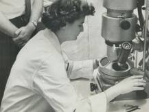 जानिए, उस महिला वैज्ञानिक को जिसने इंसानों में पहली बार कोरोना वायरस की खोज की