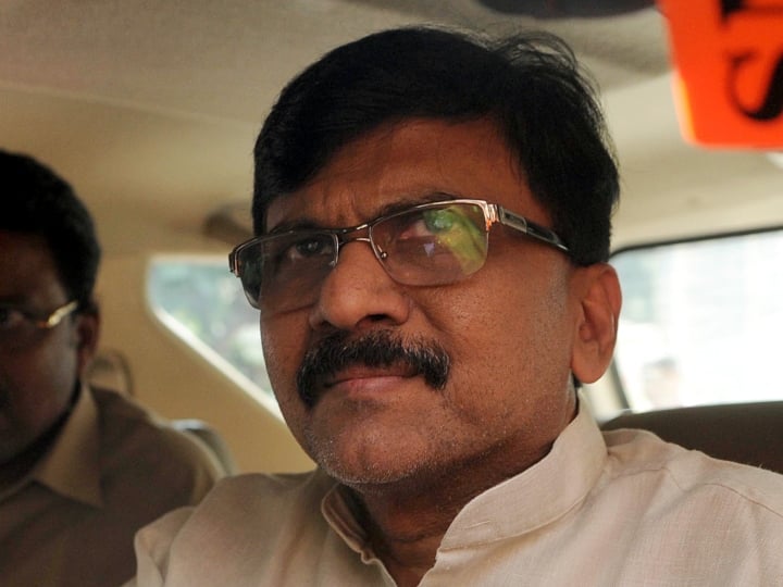 नीतीश कुमार को पहले लव जिहाद के खिलाफ कानून लाने दें फिर हम सोचेंगे- संजय राउत Sanjay Raut said Let Nitish Kumar first bring the law against Love Jihad then we will think नीतीश कुमार को पहले लव जिहाद के खिलाफ कानून लाने दें फिर हम सोचेंगे- संजय राउत