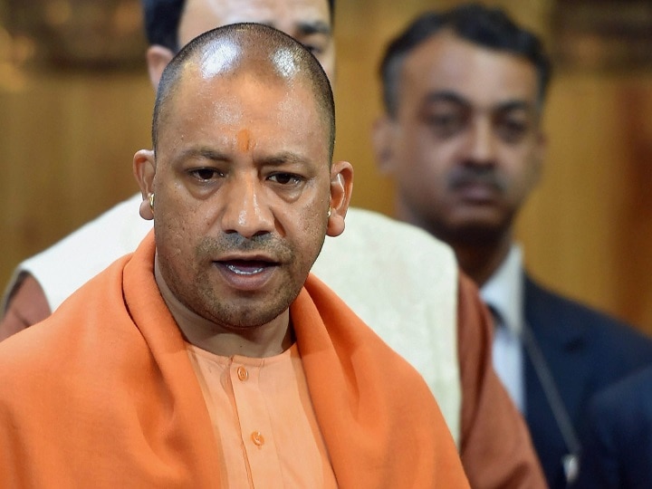 UP CM Yogi Adityanath Receives Death Threats, Police Complaint यूपी के सीएम योगी आदित्यनाथ को मिली जान से मारने की धमकी, लखनऊ में केस दर्ज