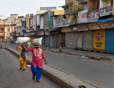 Coronavirus: लॉकडाउन का एक महीना पूरा, जानें महामारी की रफ्तार कम हुई या नहीं?