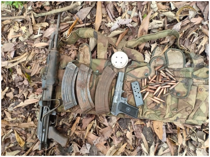 Jammu and Kashmir police recovered arms stock in Poonch ANN J&K: पुलिस ने बरामद किया हथियारों का जखीरा, आतंकियों ने पाकिस्तानी आकाओं के इशारे पर छिपाया था