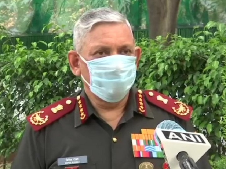 CDS General Bipin Rawat said As armed forces we understand our responsibility against COVID19 कोरोना वायरस संकट पर बोलें CDS बिपिन रावत- सब्र बनाए रखना जरूरी, बेसब्र होने का समय नहीं