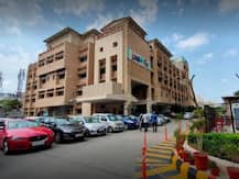 दिल्ली: पटपड़गंज मैक्स अस्पताल के 33 लोग कोरोना पॉजिटिव, पूरे मेडिकल स्टाफ का होगा टेस्ट