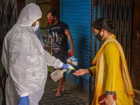 COVID-19: देश में कोरोना संक्रमितों की संख्या 28 हजार के पार | जानें अपने राज्य का हाल