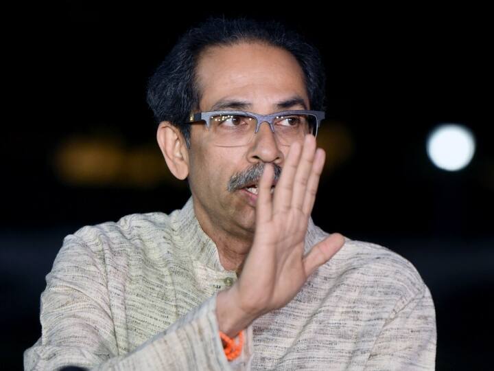 राम मंदिर आंदोलन के सहयोगी शिवसेना और वीएचपी, भूमि पूजन को लेकर आमने-सामने Shiv Sena and VHP, allies of Ram temple movement, face to face on foundation laying ceremony in Ayodhya ANN राम मंदिर आंदोलन के सहयोगी शिवसेना और वीएचपी, भूमि पूजन को लेकर आमने-सामने