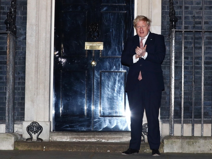 Boris Johnson is reportedly mulling to resign due to a low salary आर्थिक तंगी से गुजर रहे ब्रिटेन के प्रधानमंत्री बोरिस जॉनसन, हालत ऐसी कि इस्तीफे की पेशकश कर दी- रिपोर्ट