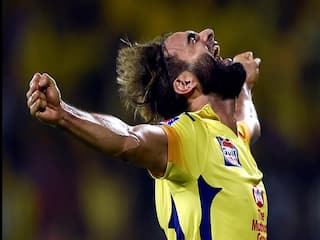 Imran Tahir Says MS Dhoni is the best cricketer of world would love to play for CSK in IPL 2021