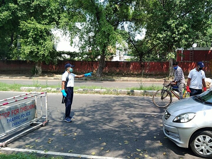 COVID-19: चंडीगढ़ में 3 मई की रात से खत्म होगा कर्फ्यू, 4 मई से बाजारों और गाड़ियों पर लागू होगा ऑड-ईवन COVID 19 Chandigarh odd even from 4 may Curfew to end on 3 May midnight COVID-19: चंडीगढ़ में 3 मई की रात से खत्म होगा कर्फ्यू, 4 मई से बाजारों और गाड़ियों पर लागू होगा ऑड-ईवन