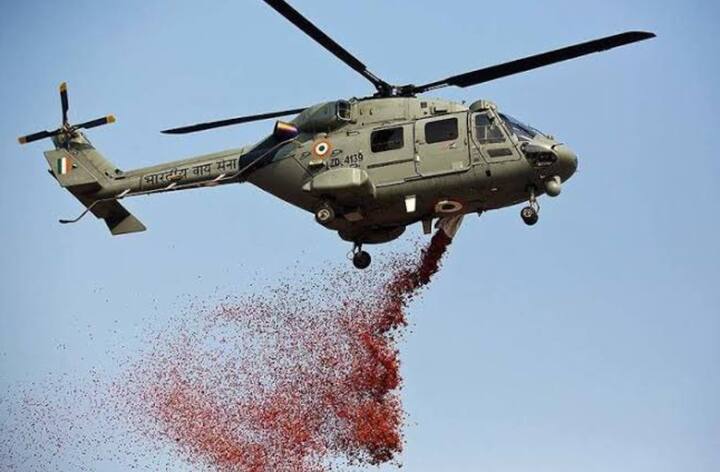 दिल्ली के अलावा, भारतीय वायुसेना मुंबई, जयपुर, अहमदाबाद, गुवाहाटी, पटना, लखनऊ, श्रीनगर, चंडीगढ़, भोपाल, हैदराबाद, बेंगलुरु, कोयंबटूर और तिरुवनंतपुरम समेत कई अन्य शहरों में भी फ्लाई पास्ट कर रही है.