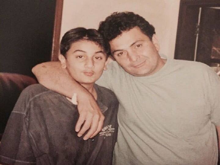 बच्चों के प्रति बेहद सख्त थे ऋषि कपूर, नहीं दिलाई थी रणबीर कपूर को कार! जानें पूरी जानकारी Rishi Kapoor was very strict towards children, did not get Ranbir Kapoor a car! Learn complete information बच्चों के प्रति बेहद सख्त थे ऋषि कपूर, नहीं दिलाई थी रणबीर कपूर को कार! जानें पूरी जानकारी