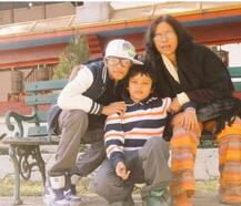 बेहद खास था बेटों के साथ इरफान खान का रिश्ता, यहां देखें कुछ अनदेखी खूबसूरत तस्वीरें