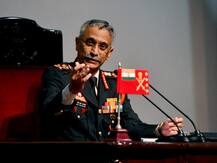 Army Day 2021: नरवणे का चीन को करारा जवाब, कहा- न लें भारतीय सेना के धैर्य की परीक्षा, बेकार नहीं जाएगी गलवान के जवानों की शहादत